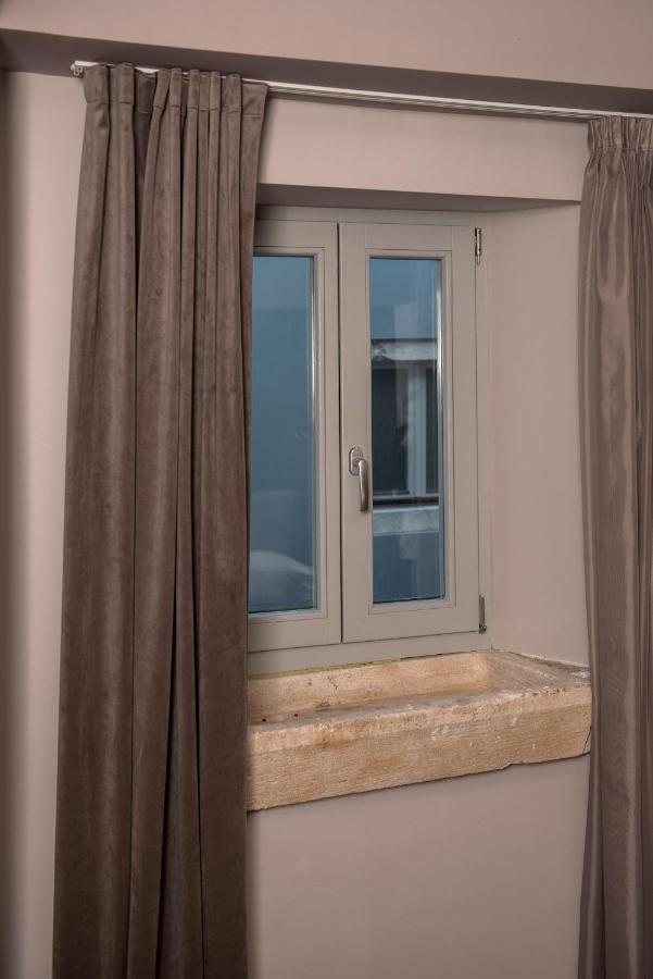 Boutique Rooms Mirabilis 스크라딘 외부 사진