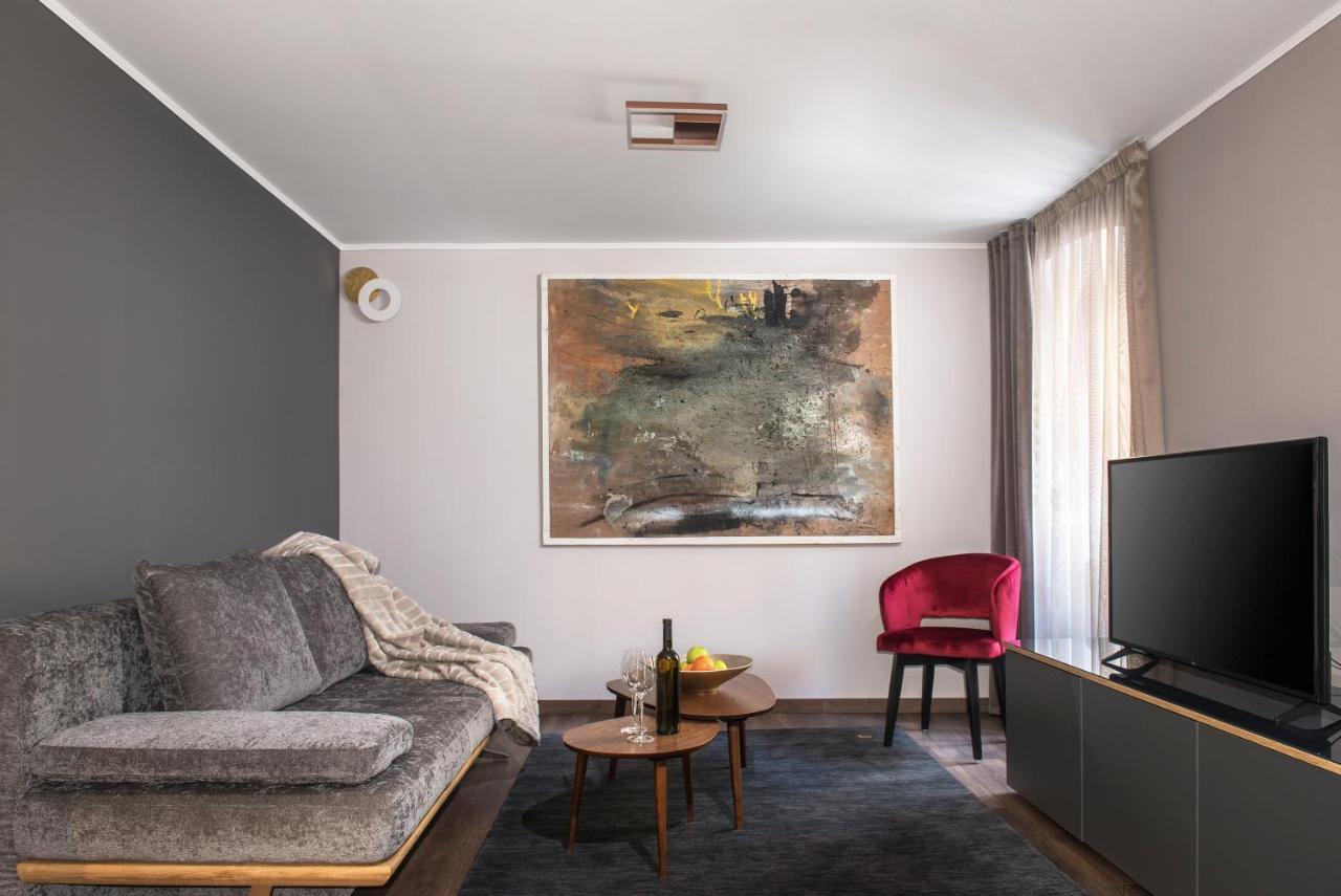 Boutique Rooms Mirabilis 스크라딘 외부 사진