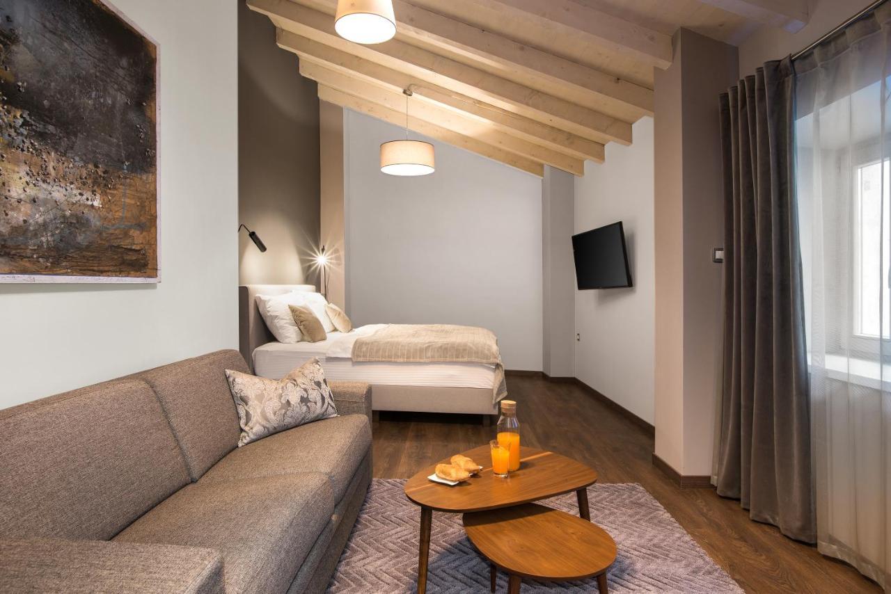 Boutique Rooms Mirabilis 스크라딘 외부 사진